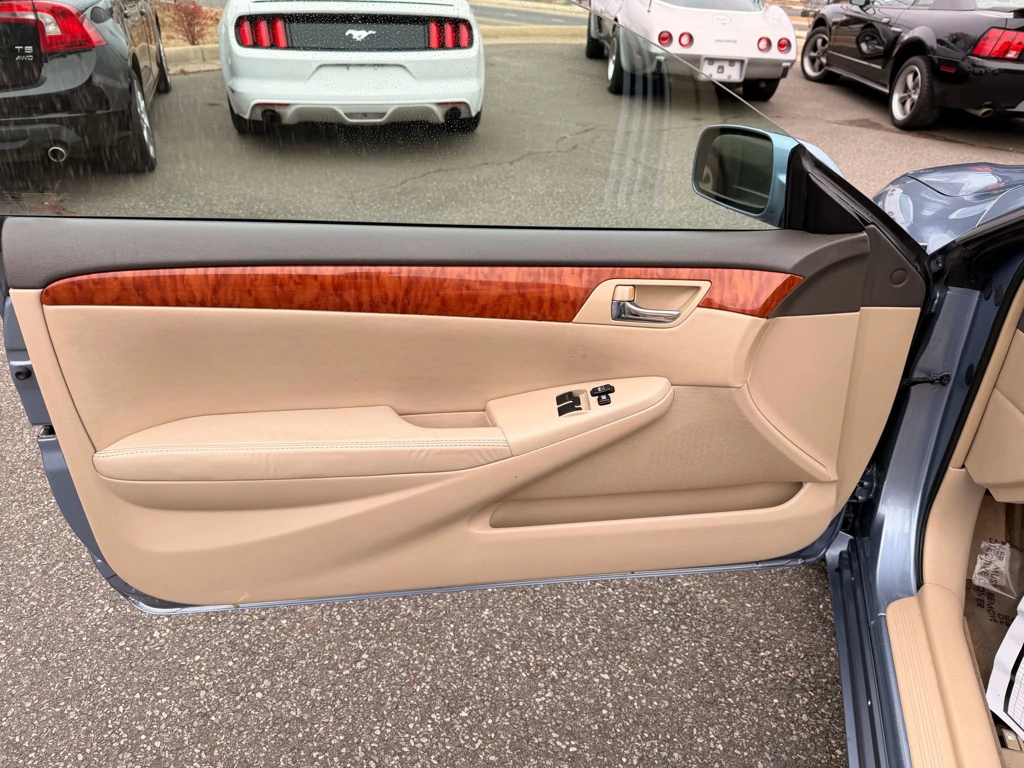 Used 2007 Toyota Solara SLE image 18