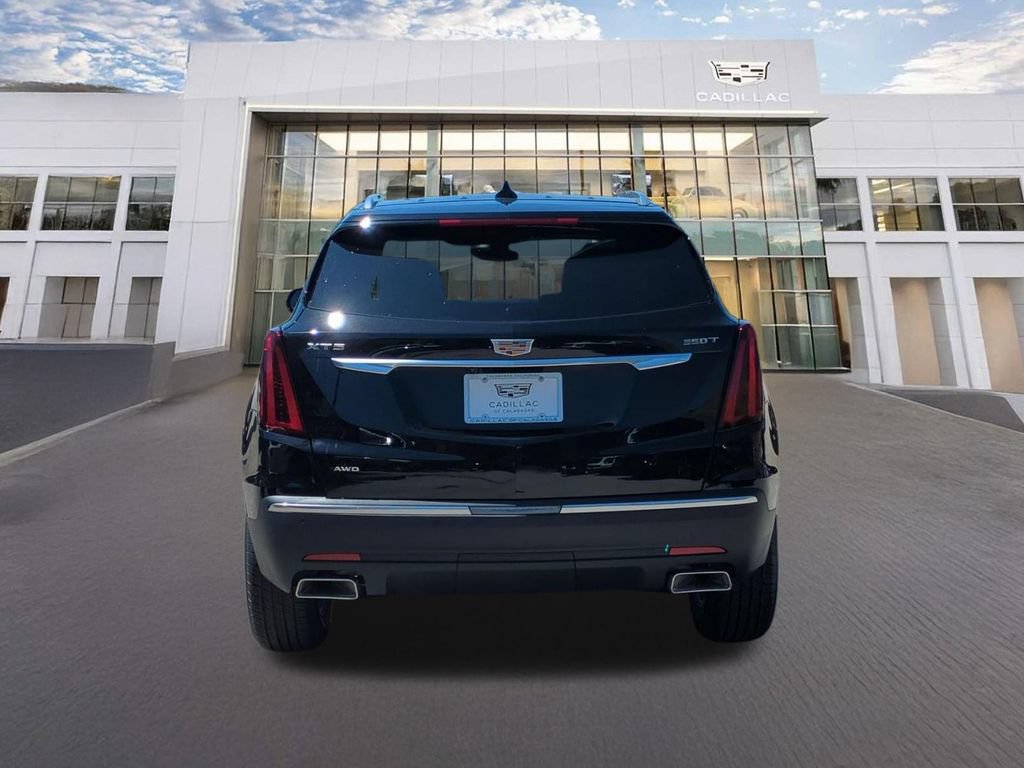 New 2026 Cadillac XT5 Luxury AWD/4WD image 4