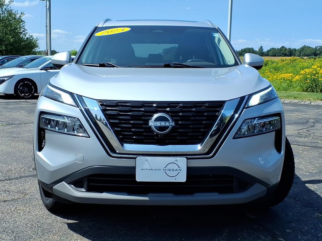 Certified 2023 Nissan Rogue SV w/ SV Premium B Package AWD/4WD image 7