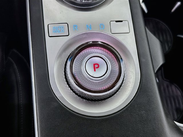 Used 2022 Genesis GV70 2.5T AWD/4WD image 17