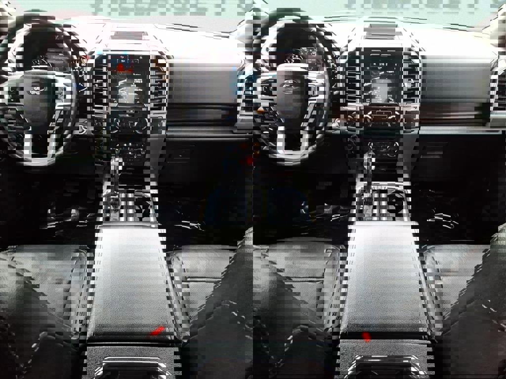 Used 2017 Ford F150 Lariat w/ Equipment Group 501A Mid image 12