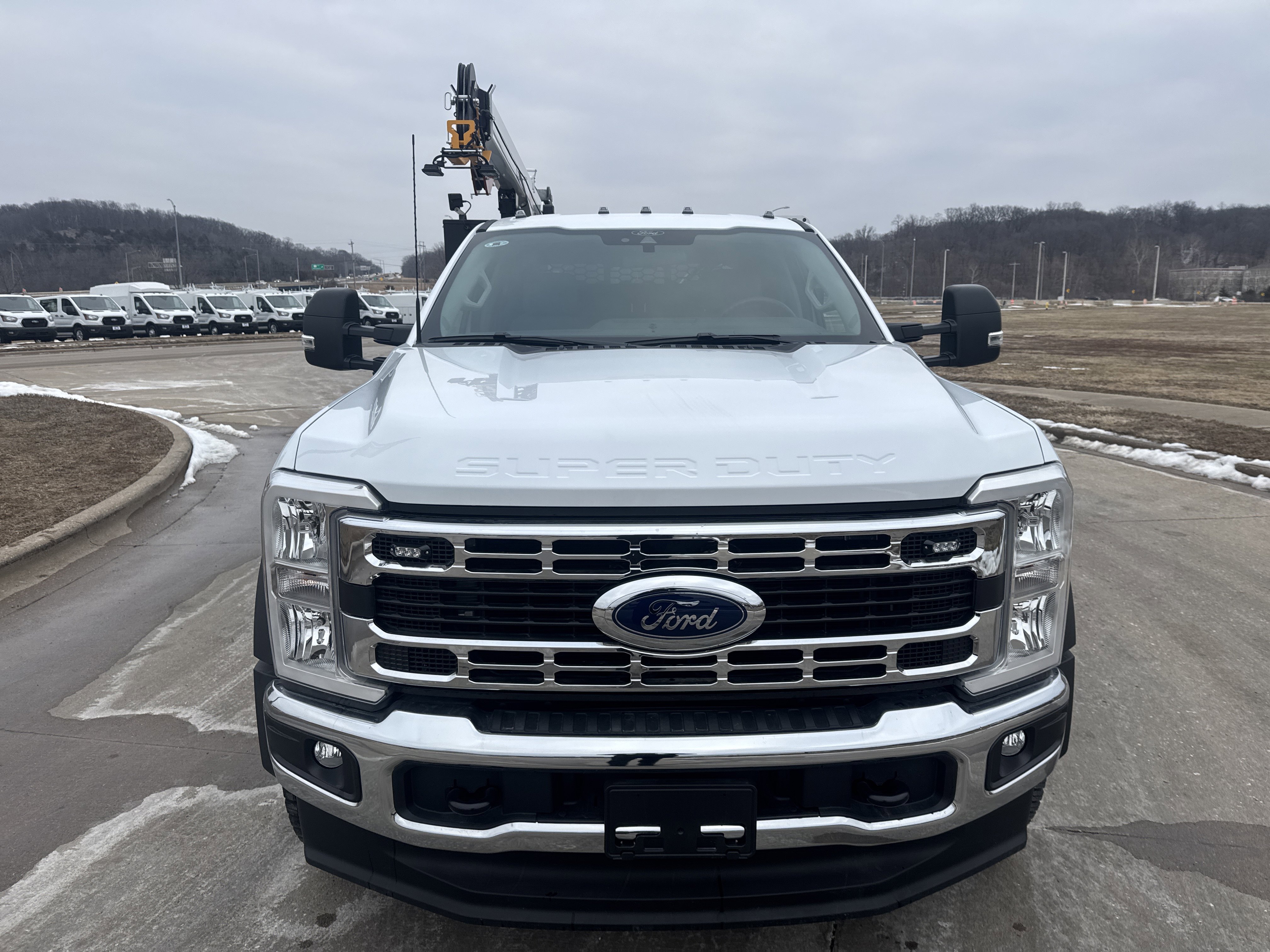 New 2026 Ford F550 4x4 Crew Cab image 15