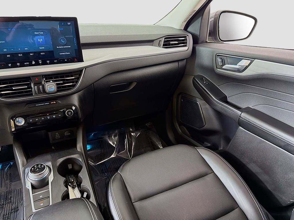 Used 2024 Ford Escape Platinum image 25