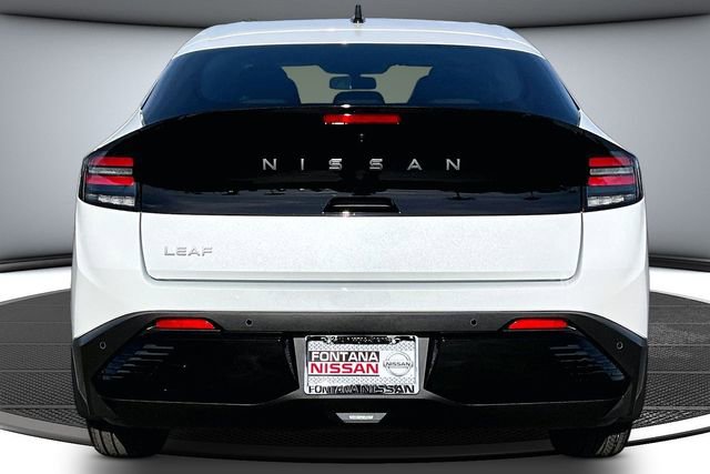 New 2026 Nissan Leaf image 4