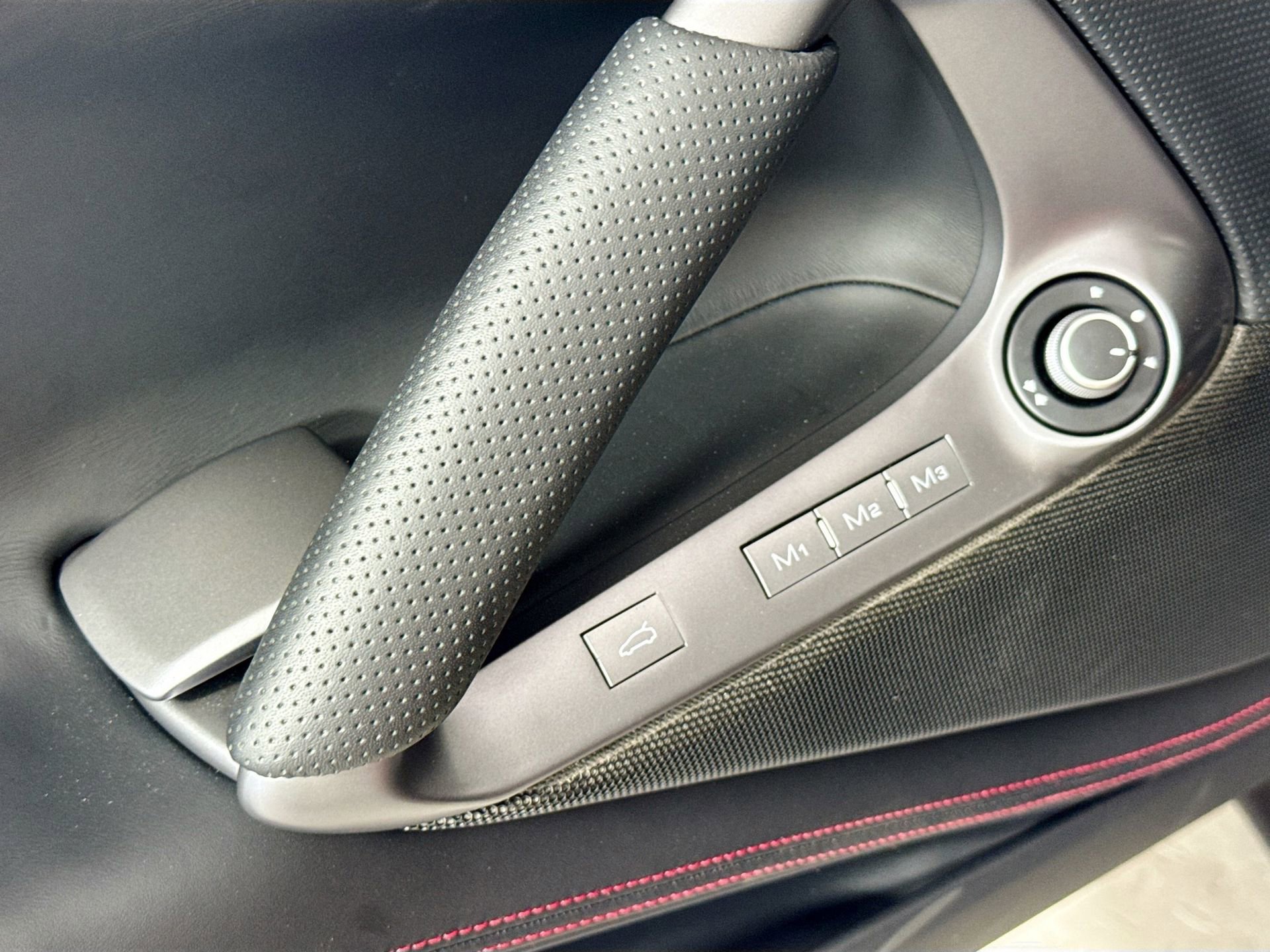 Certified 2020 Ferrari 812 Superfast image 16