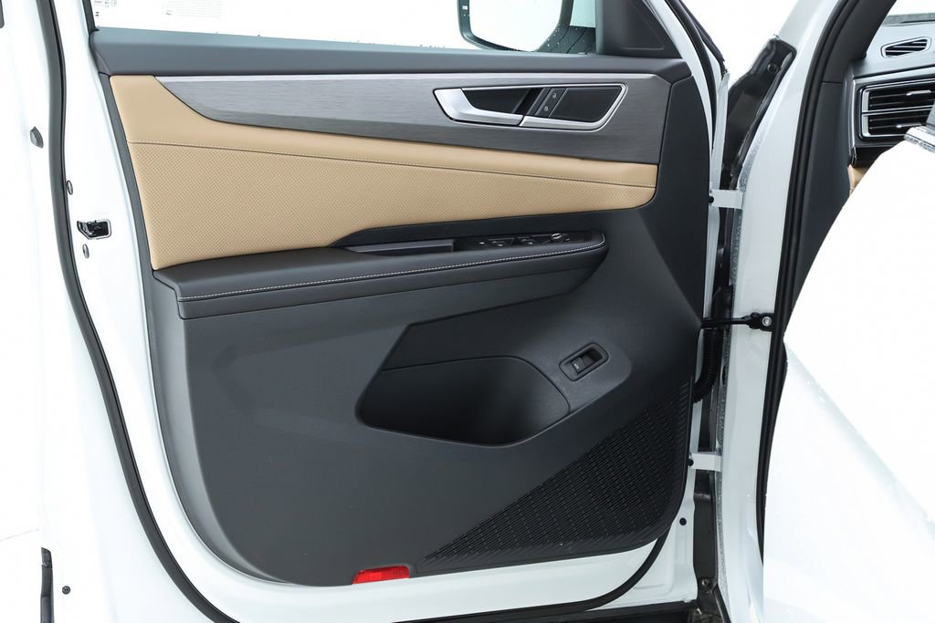 New 2026 Volkswagen Atlas Cross Sport SE image 18