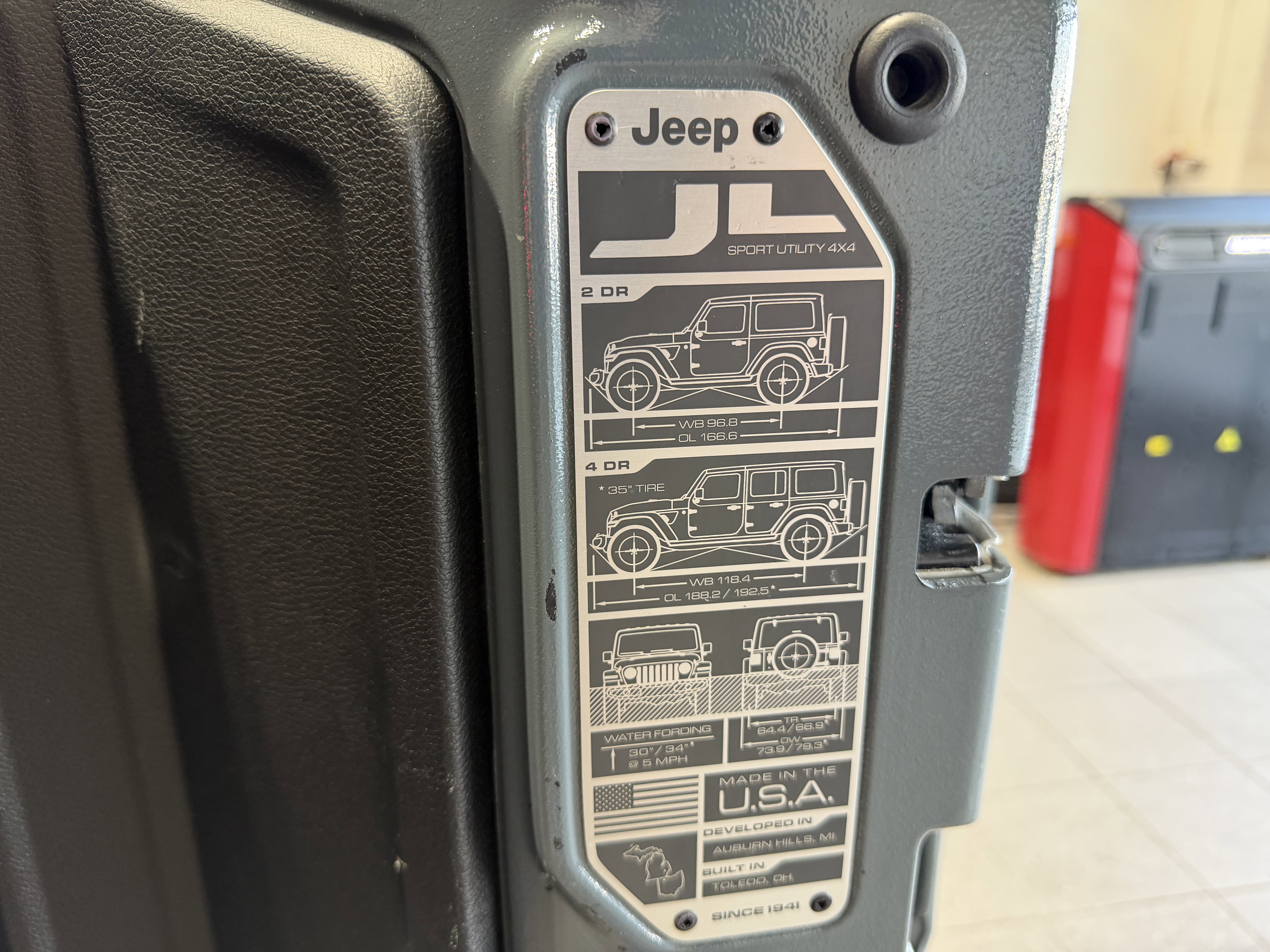 Used 2024 Jeep Wrangler Unlimited Rubicon 4xe image 33