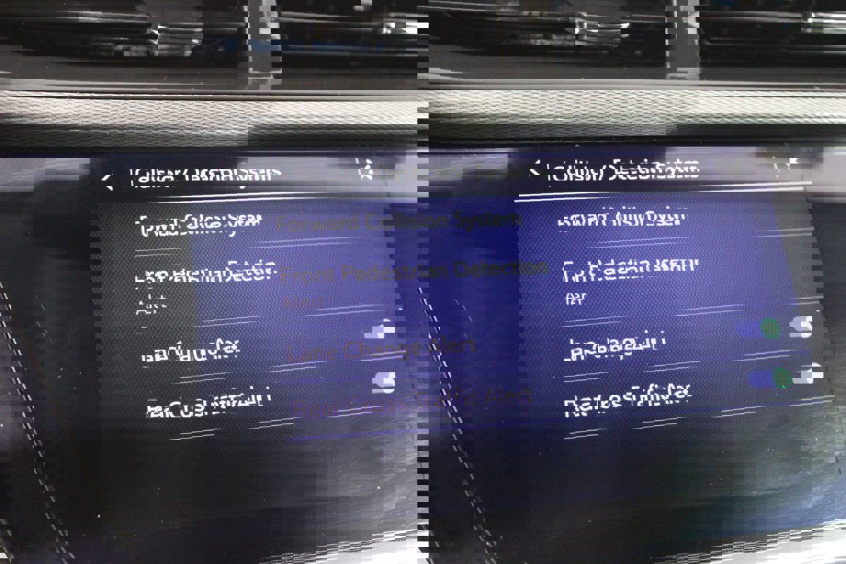 Used 2021 Buick Encore GX Select image 22