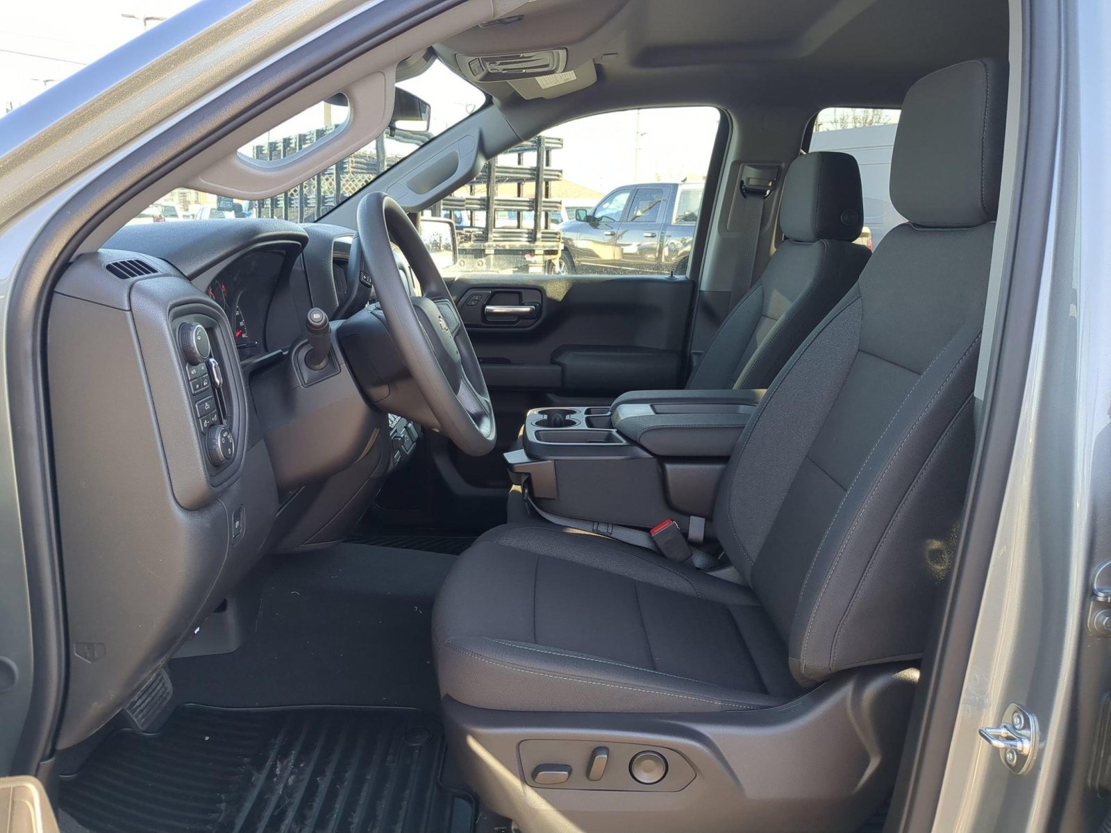 New 2026 Chevrolet Silverado 1500 Custom AWD/4WD image 17