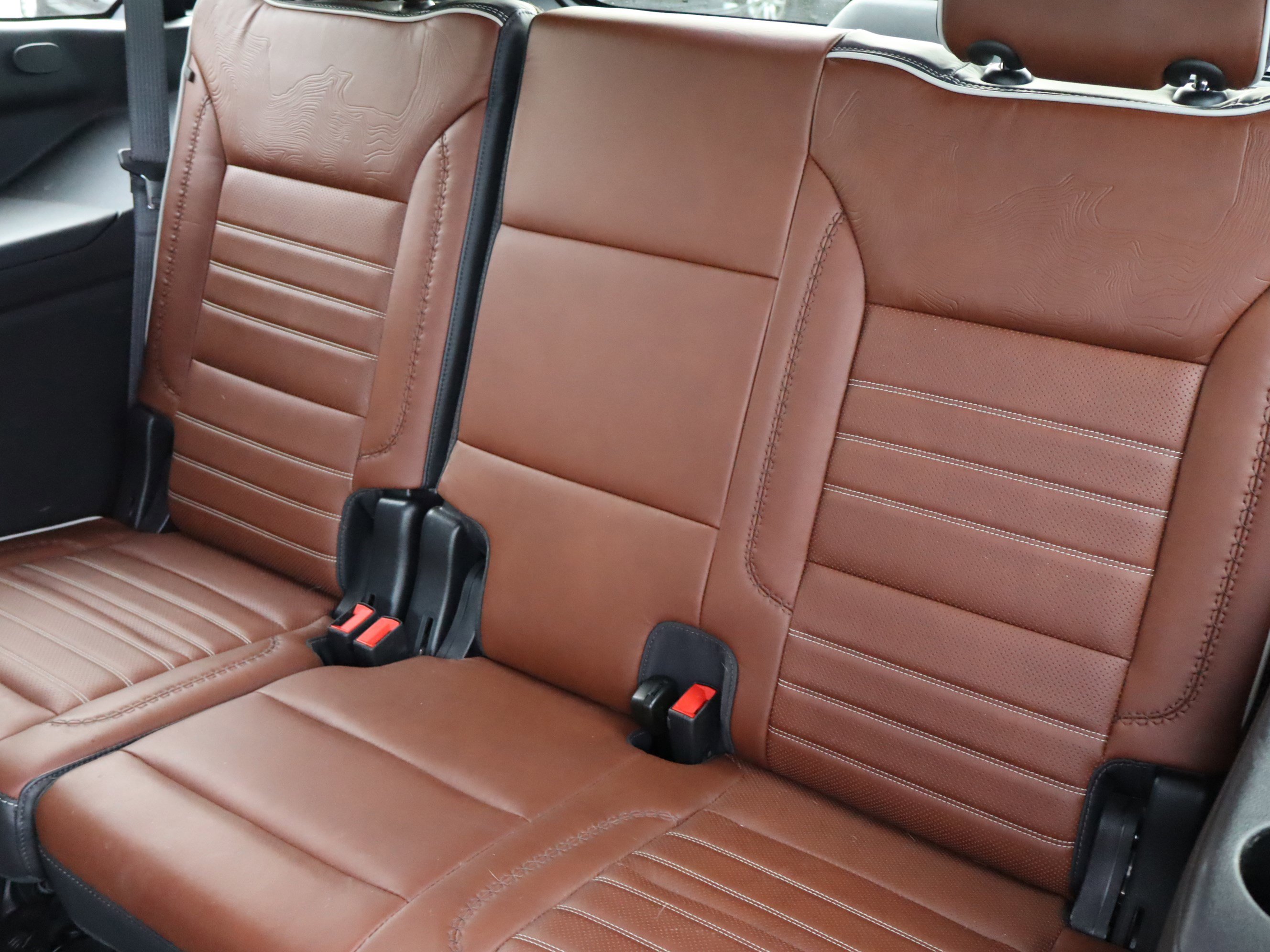 Certified 2023 GMC Yukon Denali Ultimate image 36