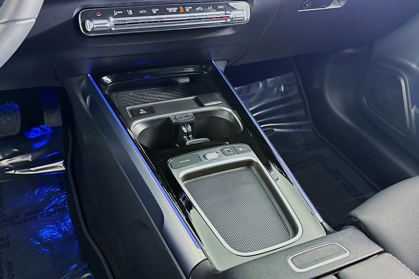 Certified 2025 Mercedes-Benz GLB 250 image 6