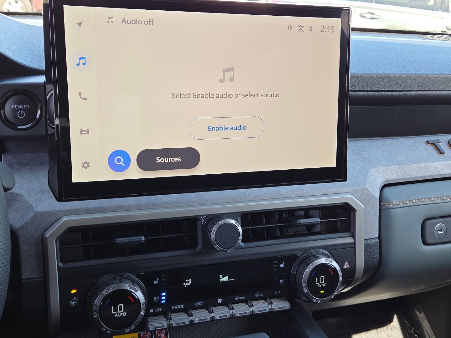 Used 2024 Toyota Tacoma Trailhunter image 37