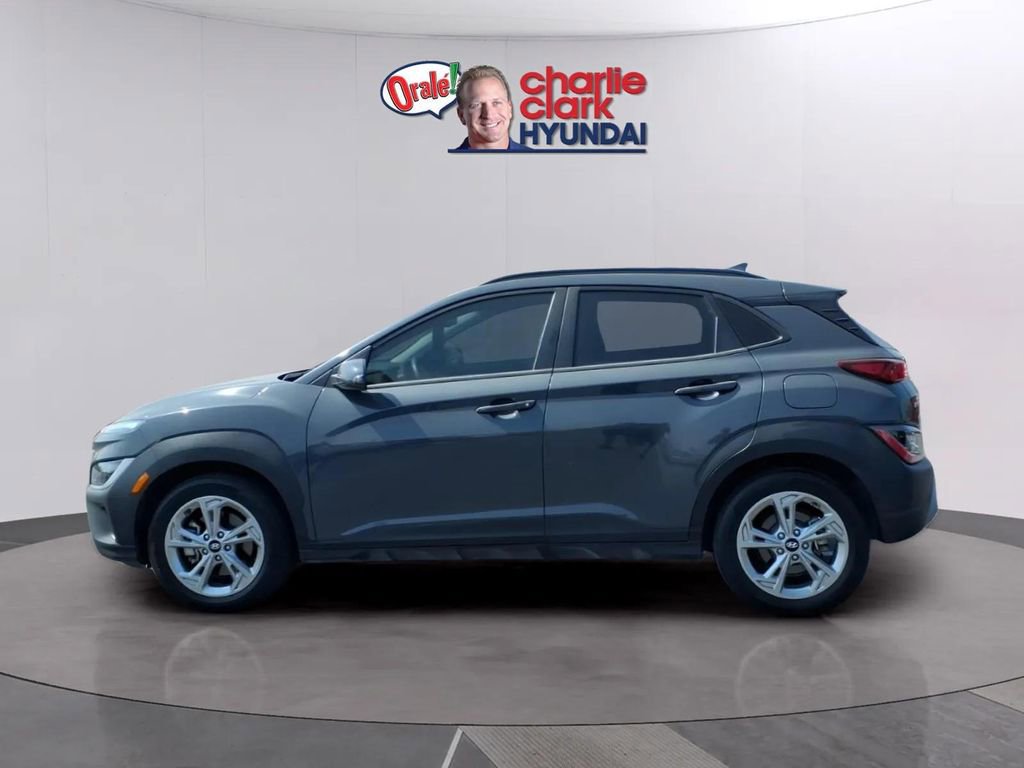 Used 2023 Hyundai Kona SEL w/ Convenience Package image 2