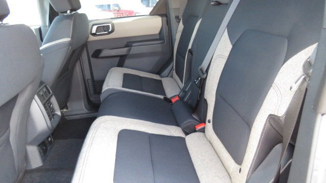 Used 2025 Ford Bronco Big Bend AWD/4WD image 6