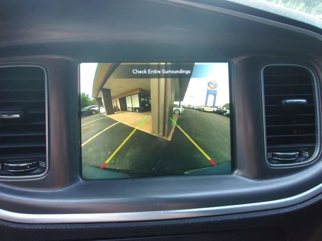 Used 2020 Dodge Charger R/T RWD image 10