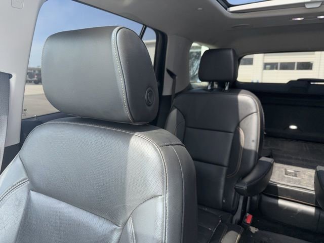 Used 2019 Chevrolet Traverse Premier w/ Redline Edition AWD/4WD image 41