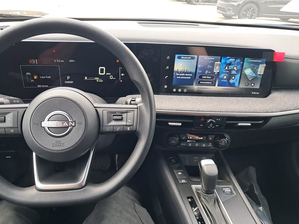 New 2026 Nissan Kicks SV w/ Cold Weather Package AWD/4WD image 13