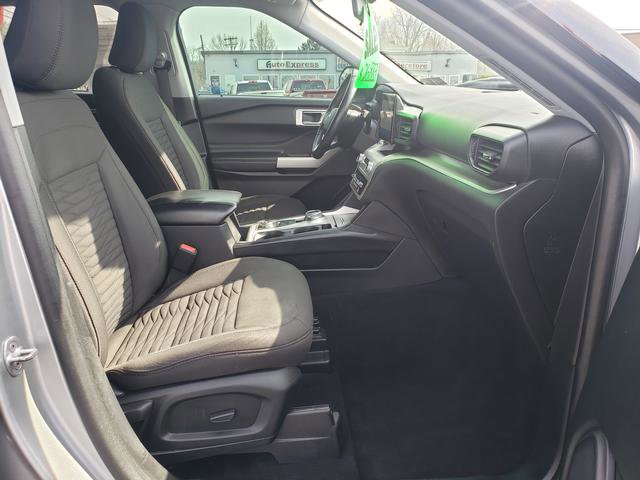 Used 2021 Ford Explorer XLT image 17