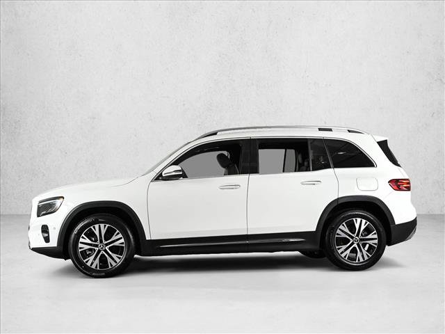 Used 2024 Mercedes-Benz GLB 250 4MATIC image 9