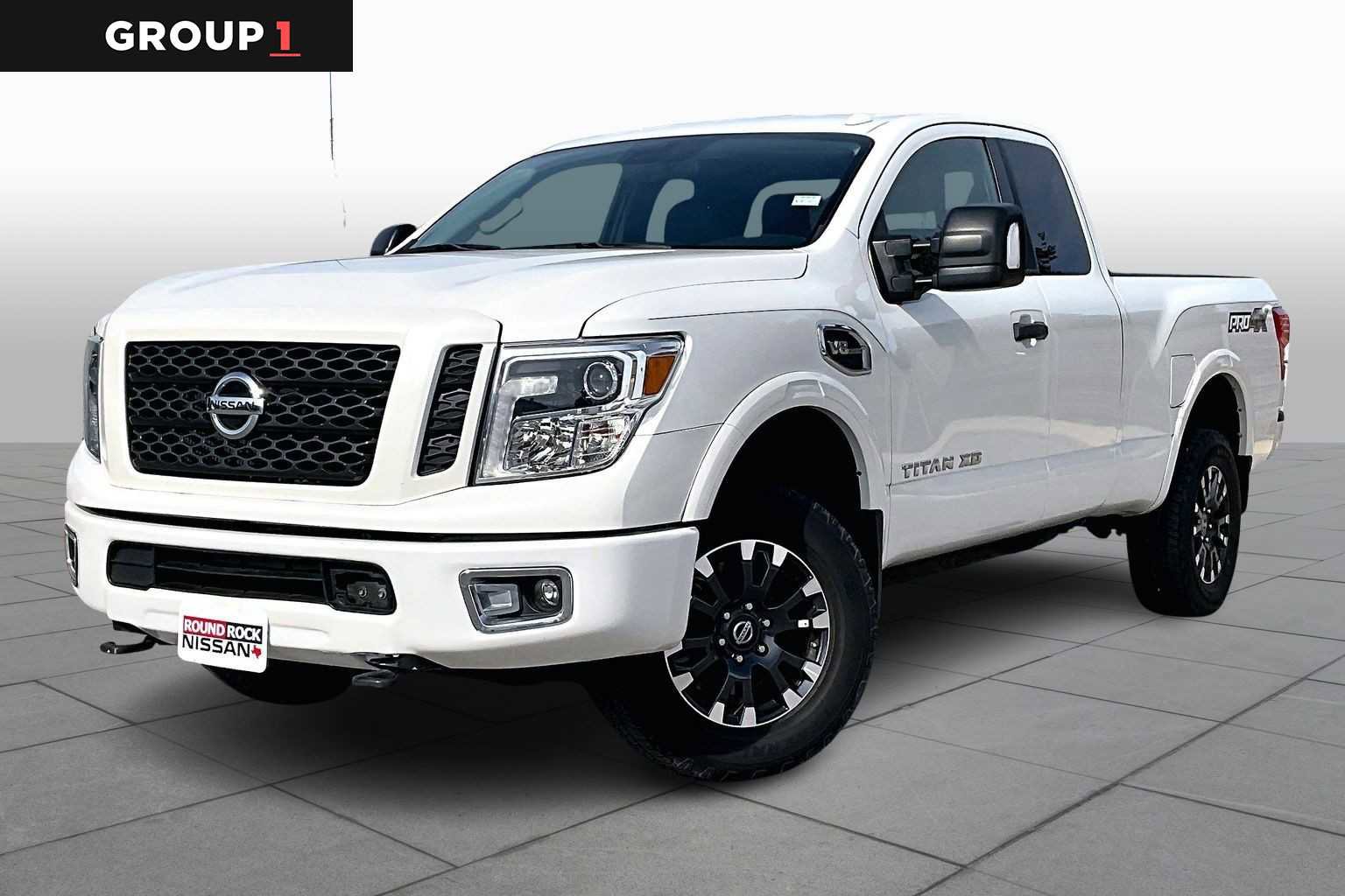 Used 2017 Nissan Titan PRO-4X image 1