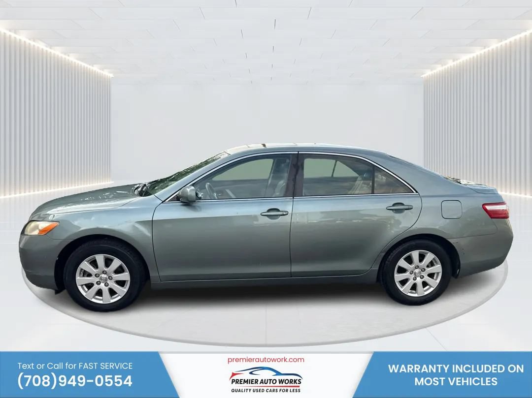 Used 2007 Toyota Camry XLE FWD image 9
