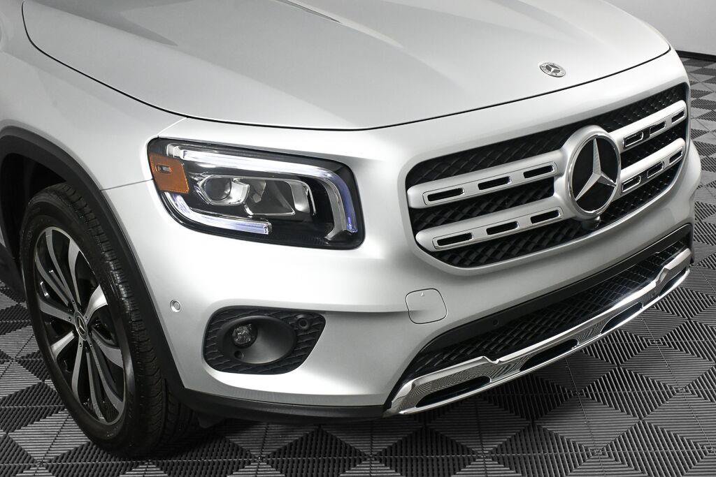 Certified 2023 Mercedes-Benz GLB 250 4MATIC image 35