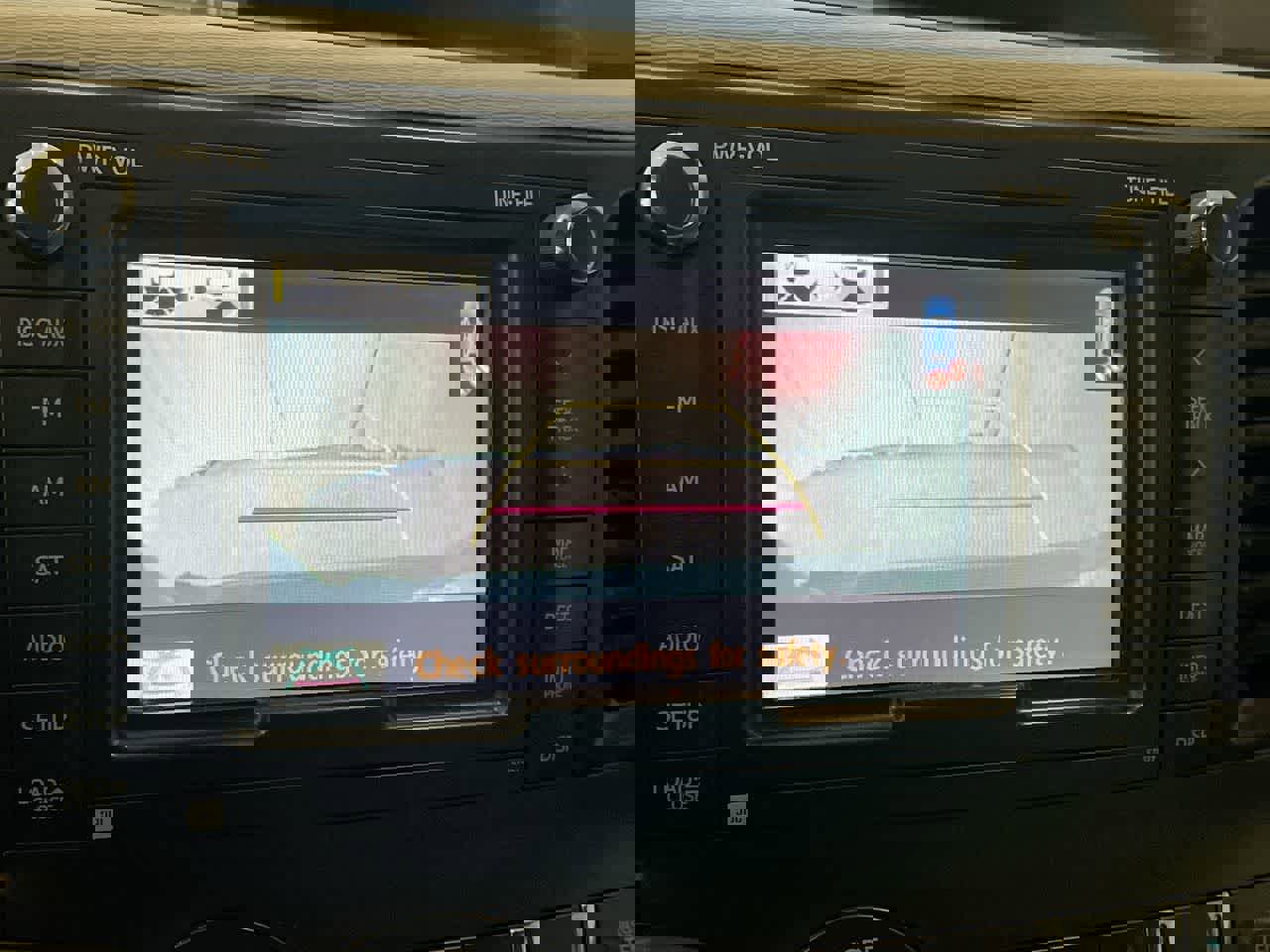 Used 2014 Toyota Sienna XLE w/ XLE Premium Package image 15