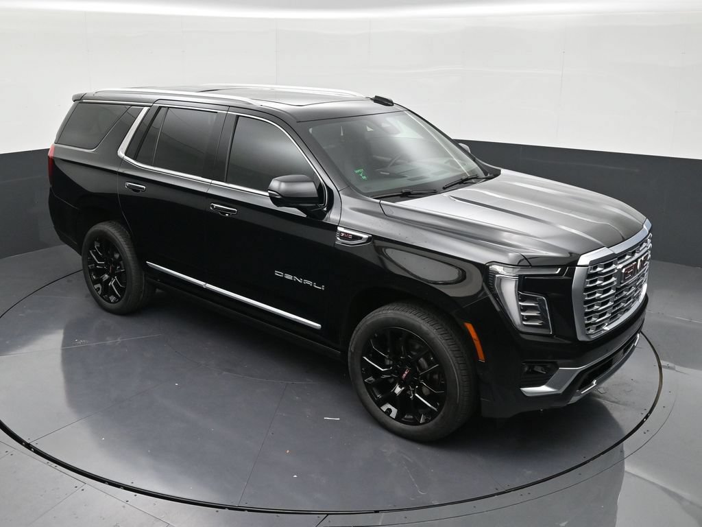 Used 2025 GMC Yukon Denali w/ Sun & Power Step Package RWD image 19