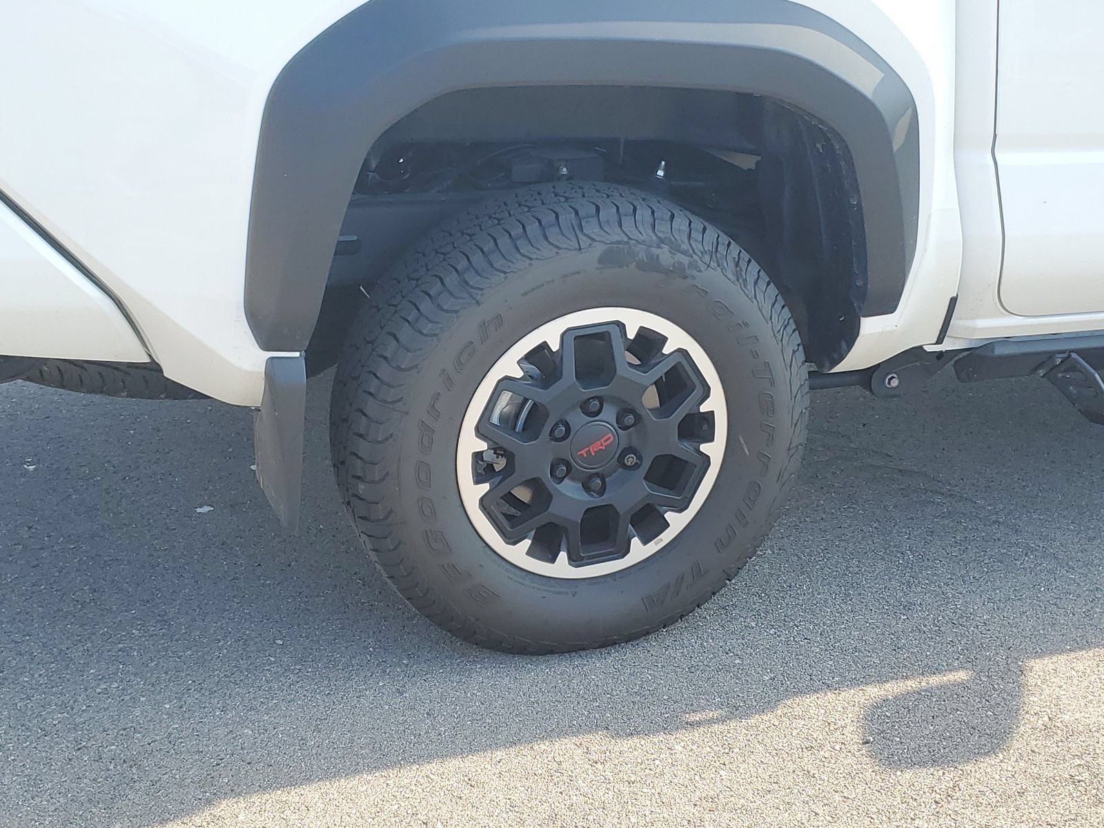 Certified 2026 Toyota Tacoma TRD Off-Road AWD/4WD image 5