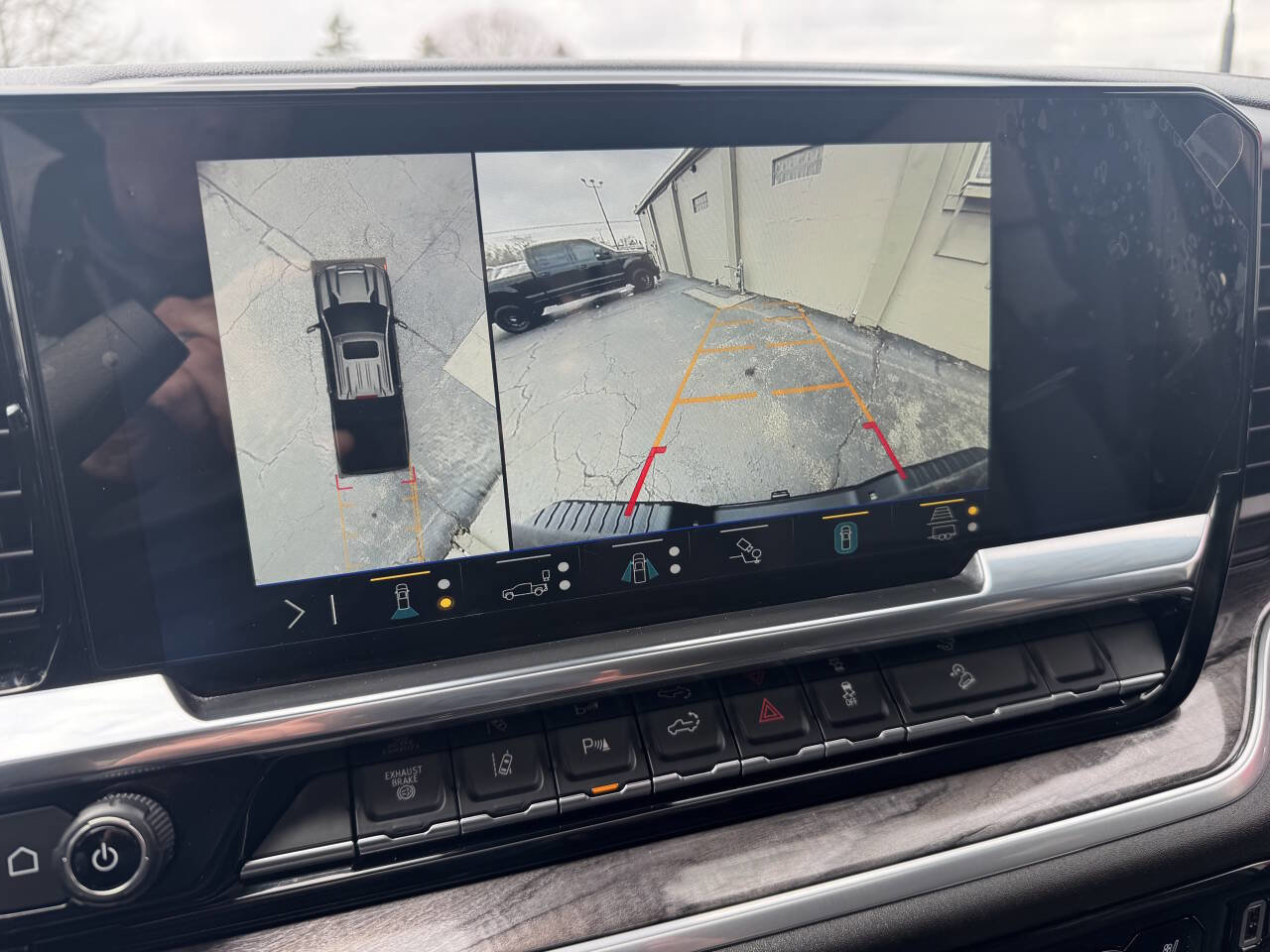 Used 2025 Chevrolet Silverado 2500 LTZ w/ Trail Boss Package image 12