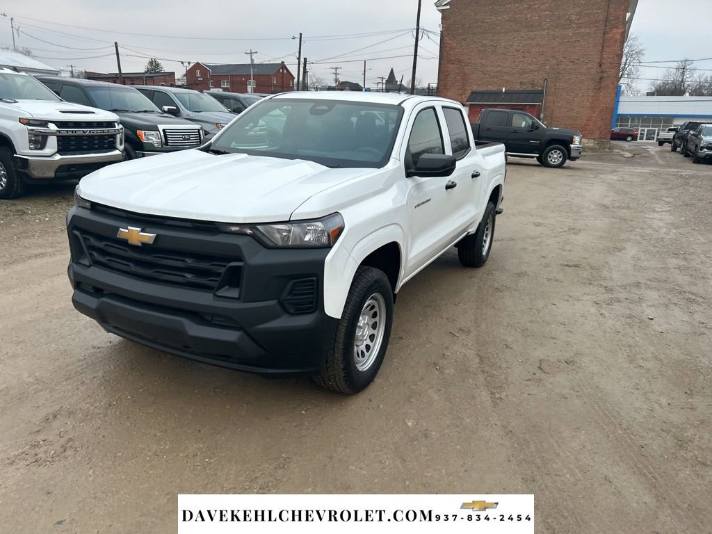 Used 2025 Chevrolet Colorado W/T image 1