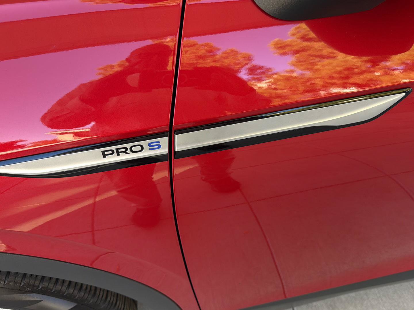 Certified 2023 Volkswagen ID.4 Pro S RWD image 12