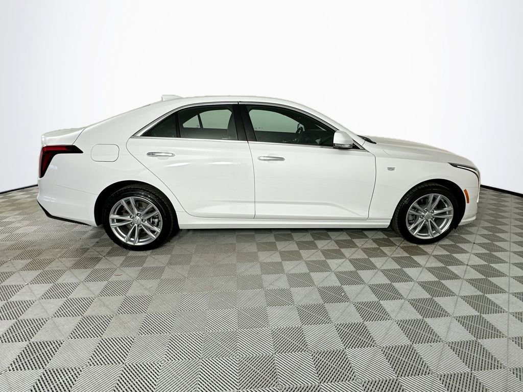 Used 2023 Cadillac CT4 Luxury w/ Cold Weather Package image 8