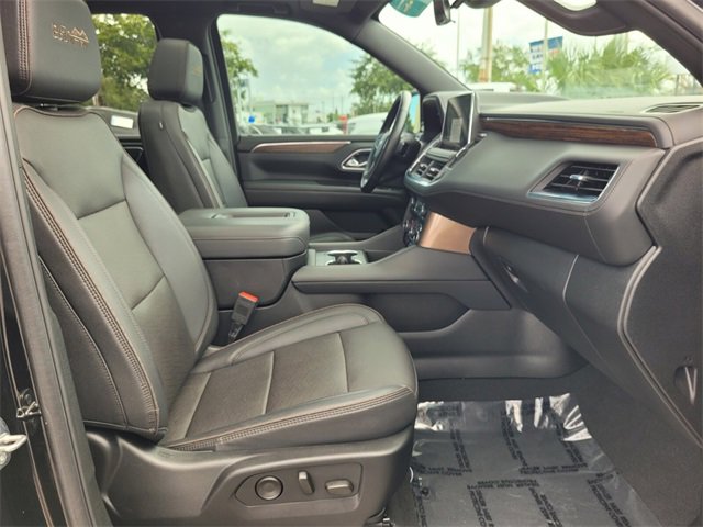 Certified 2023 Chevrolet Suburban High Country image 22