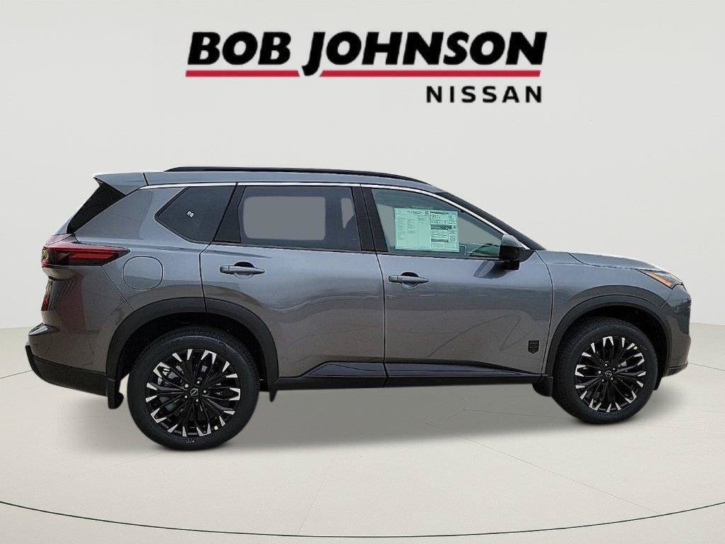 New 2026 Nissan Rogue Dark Armor AWD/4WD image 2