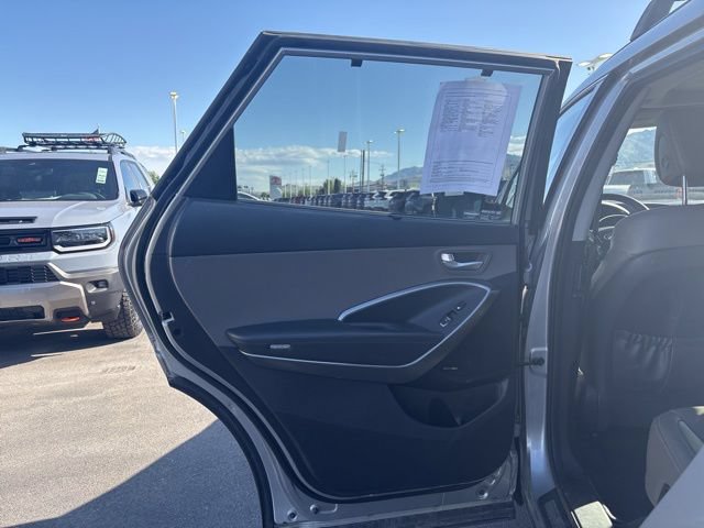 Used 2015 Hyundai Santa Fe GLS w/ Option Group 03 AWD/4WD image 19