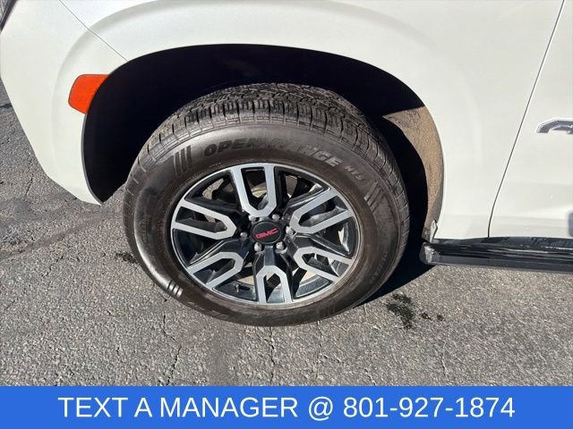 Used 2023 GMC Yukon XL AT4 w/ AT4 Premium Plus Package image 21