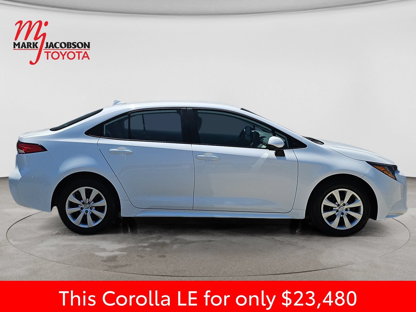 Used 2026 Toyota Corolla LE FWD image 7