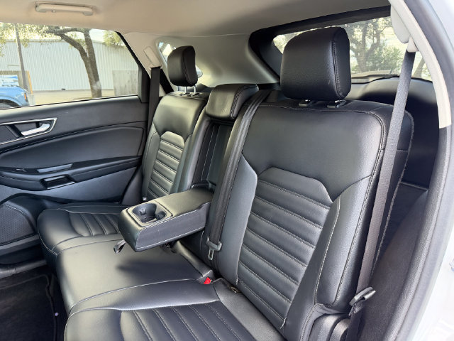 Used 2024 Ford Edge SEL AWD/4WD image 17