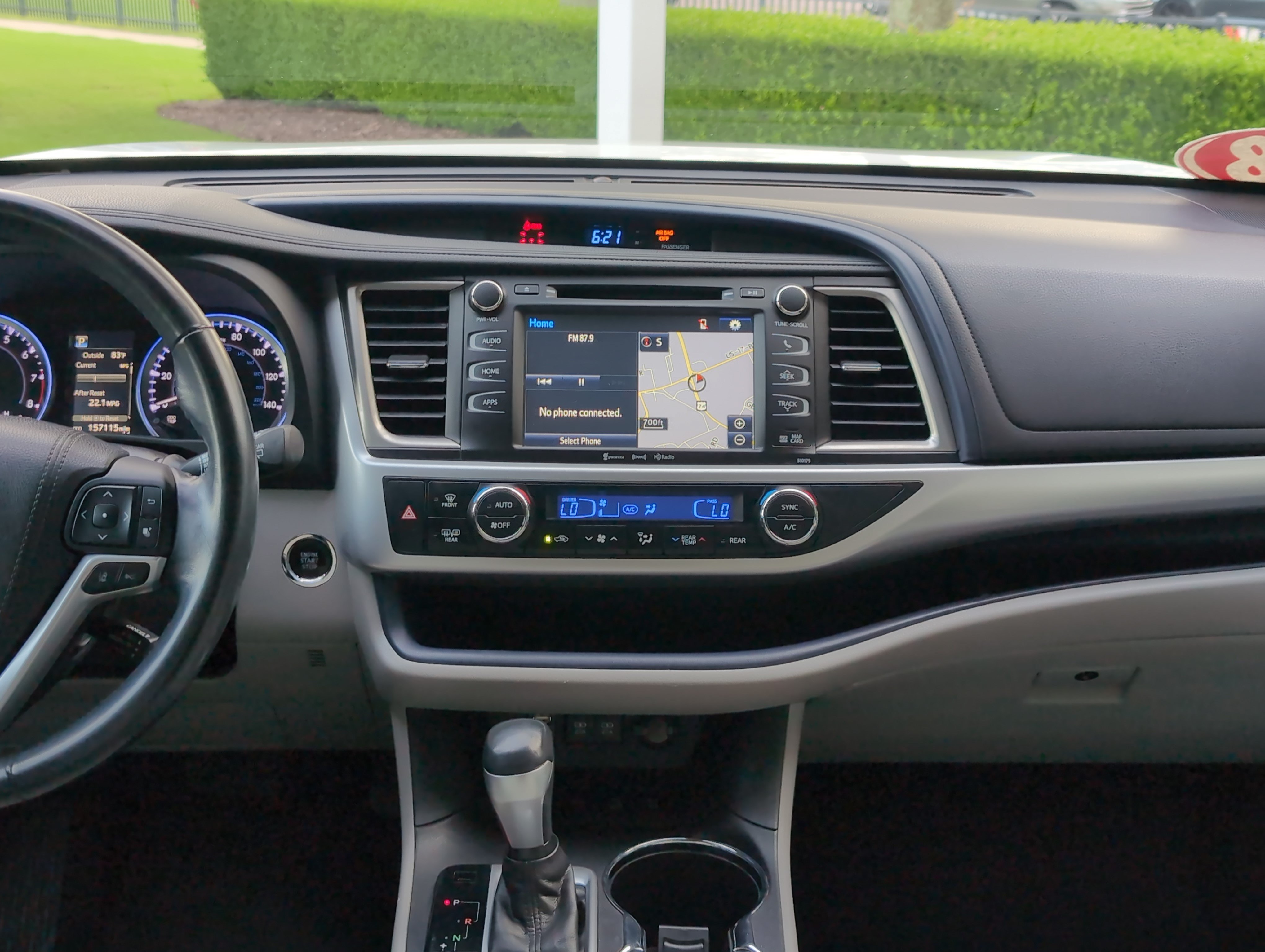 Used 2018 Toyota Highlander XLE AWD/4WD image 30
