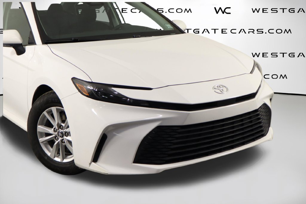 Used 2025 Toyota Camry LE FWD image 48
