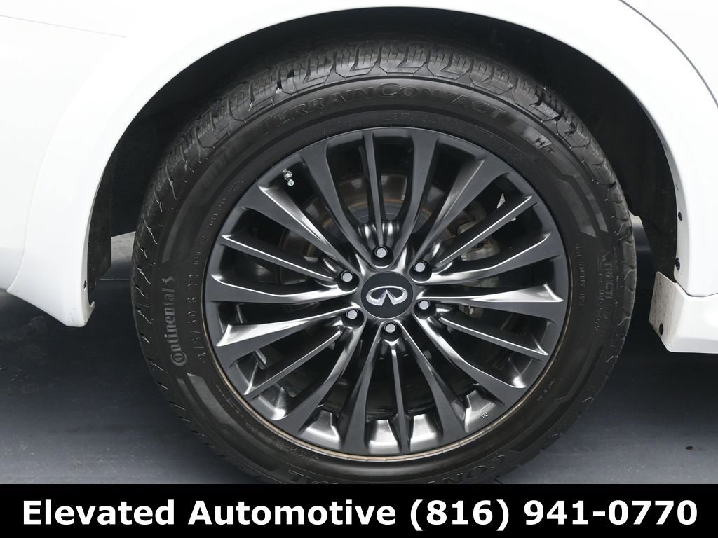 Used 2023 INFINITI QX80 Premium Select w/ All-Season Package image 5