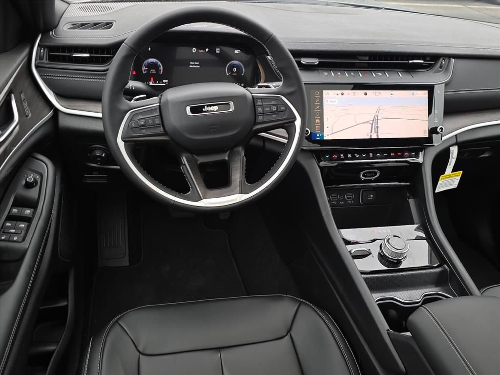 New 2026 Jeep Grand Cherokee Limited image 6