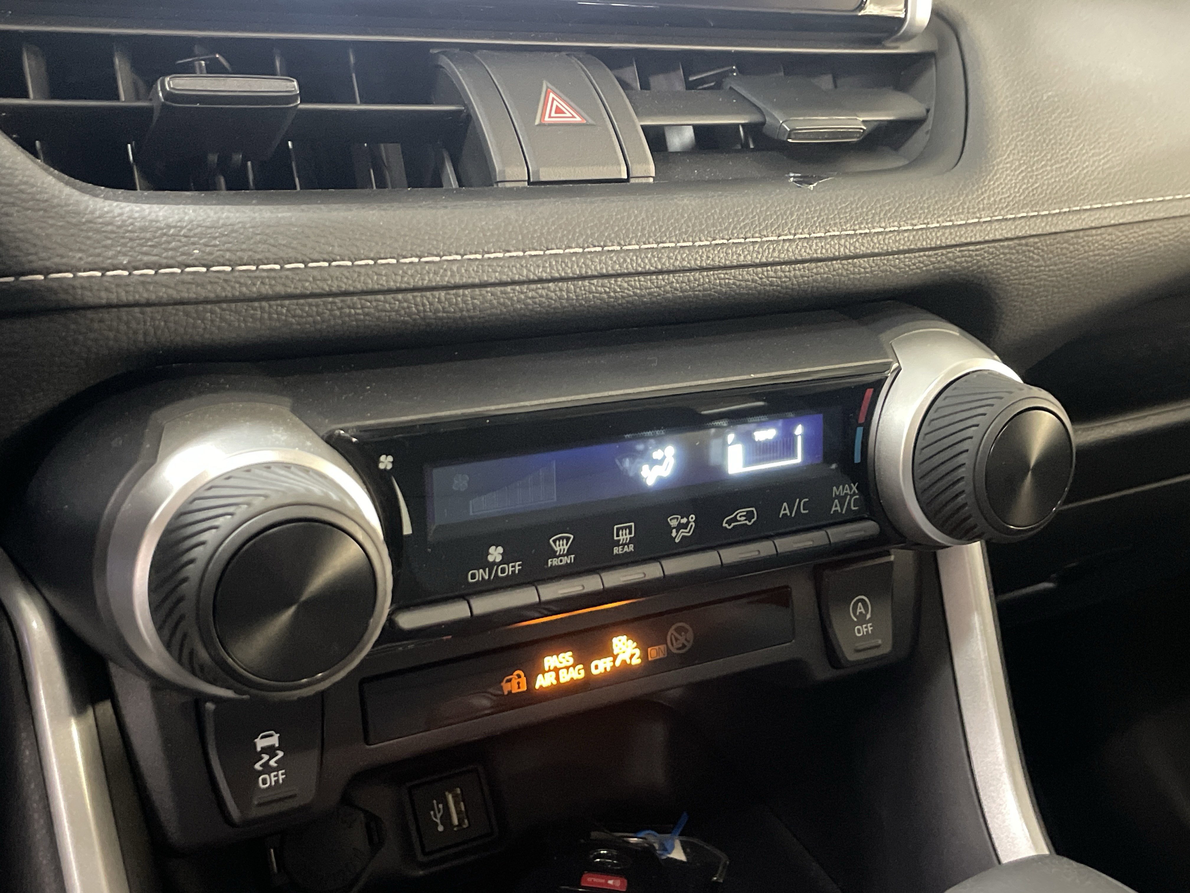 Certified 2025 Toyota RAV4 LE image 24