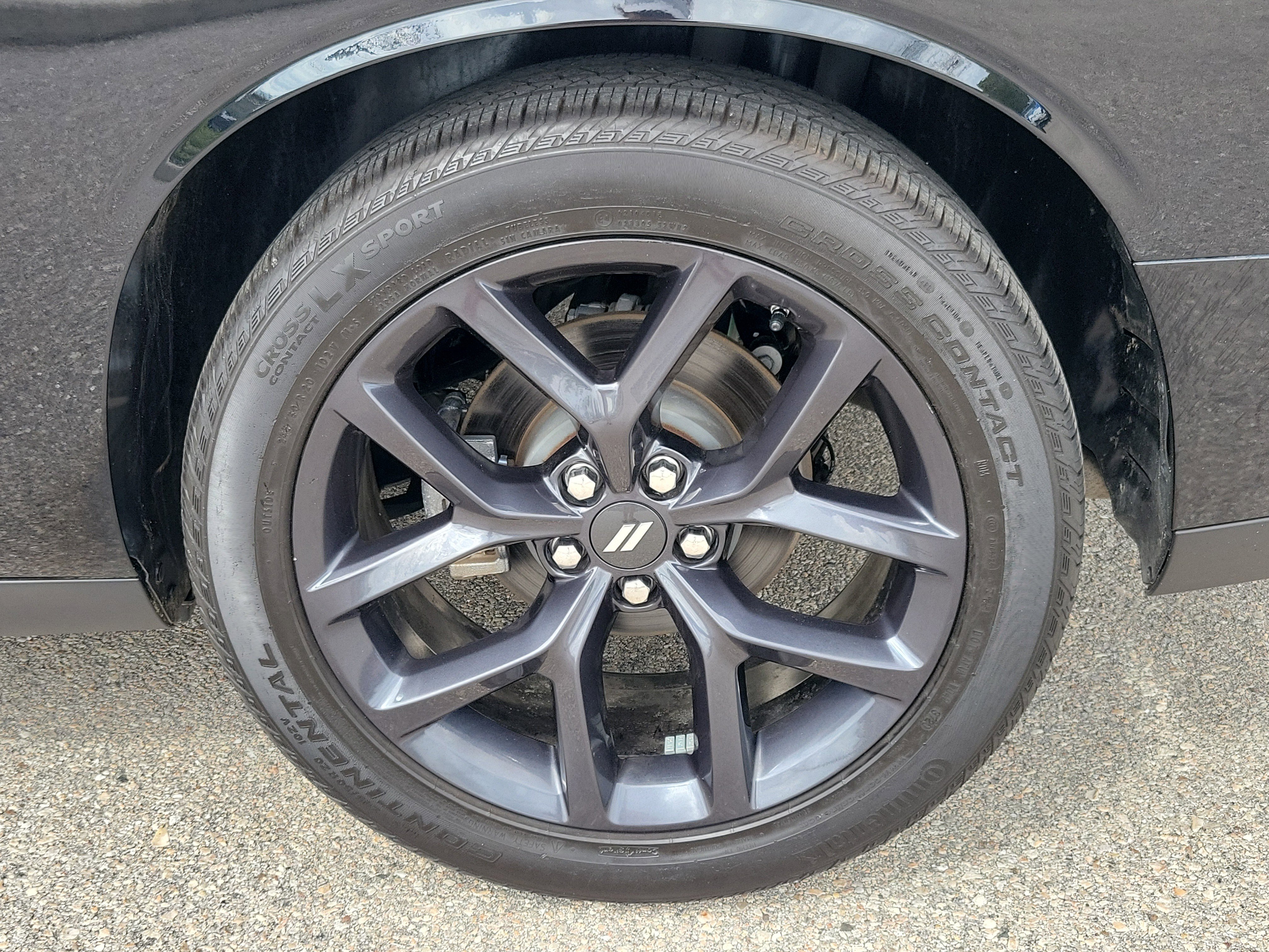 Used 2023 Dodge Challenger SXT w/ Blacktop Package image 9