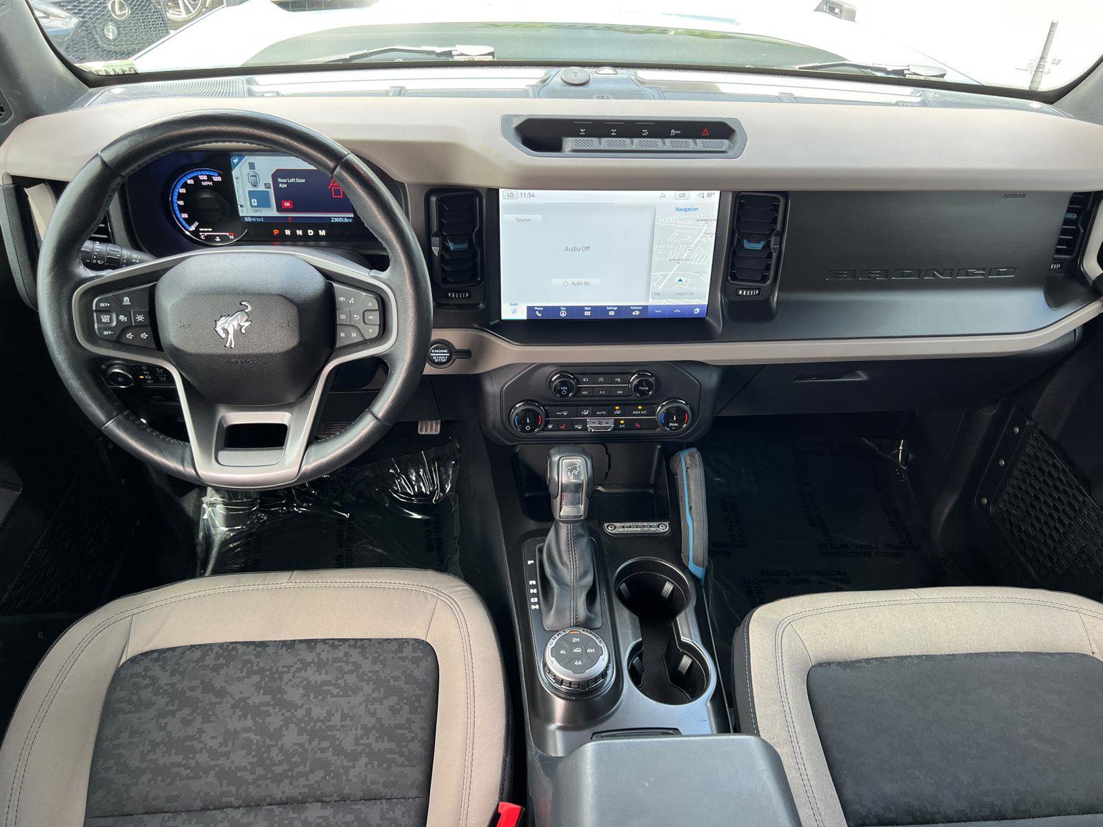 Used 2022 Ford Bronco Wildtrak AWD/4WD image 23