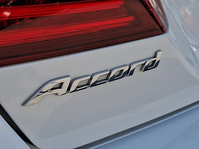 Used 2017 Honda Accord EX-L image 31