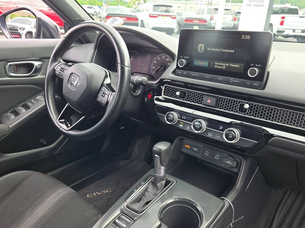 Used 2025 Honda Civic Sport image 8