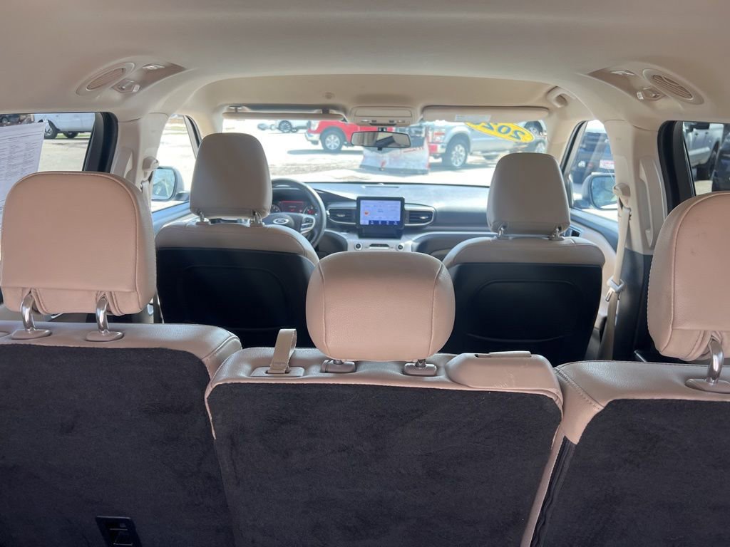 Used 2020 Ford Explorer XLT w/ Equipment Group 202A image 10