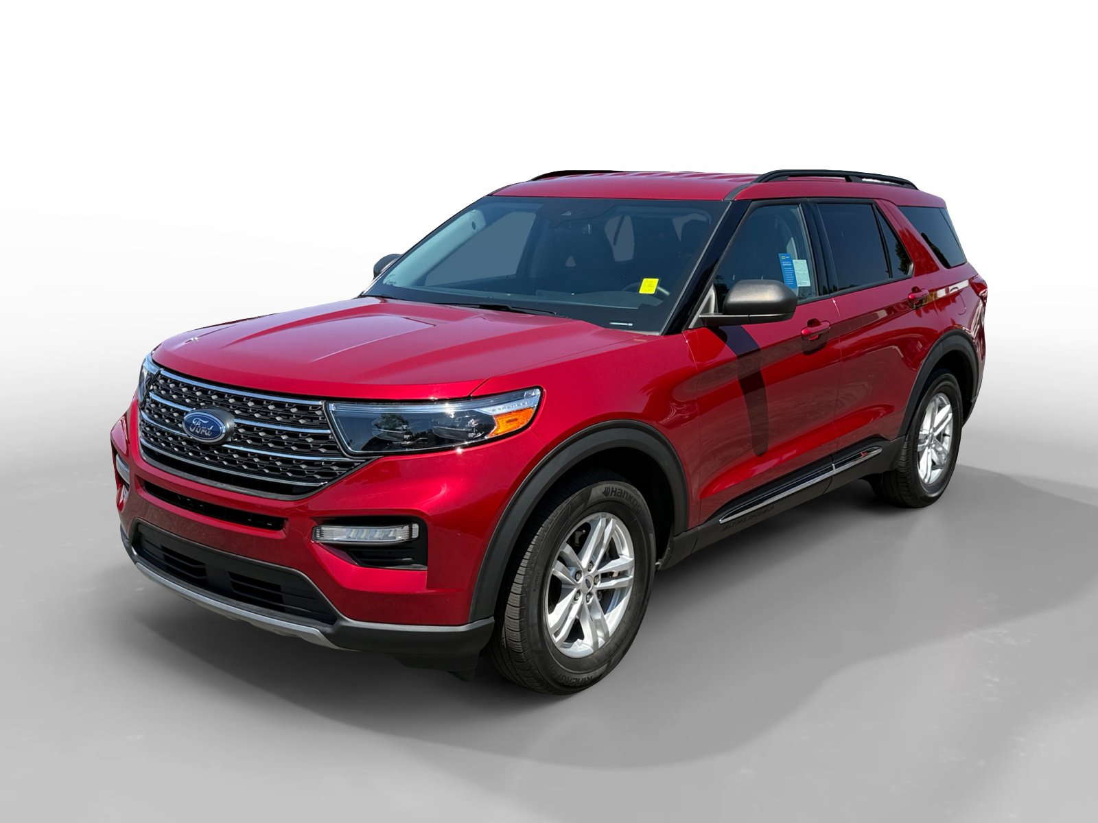 Certified 2023 Ford Explorer XLT w/ Equipment Group 202A RWD image 1